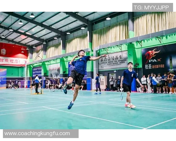 武汉羽毛球队成长之路：一段羽毛球背后的奋斗与坚持故事
